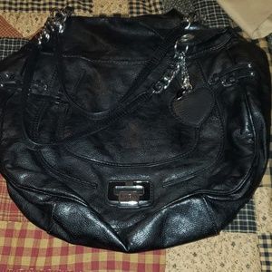 Guess Bags - Guess Purse Guess Bags - Guess Purse